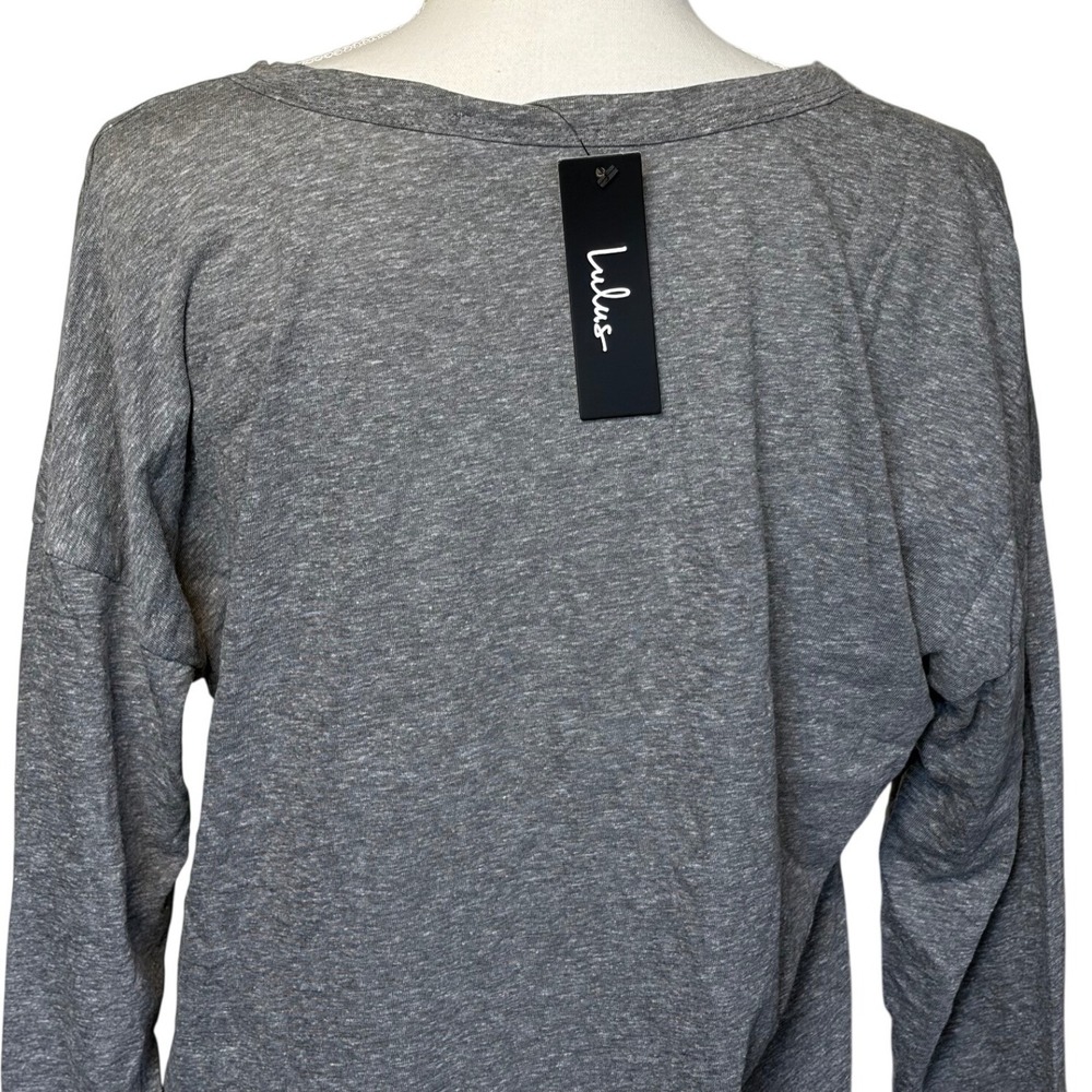 Lulus Charcoal Gray Long Sleeve Tee Shirt Soft Knit Casual Basic Top Size M NWT - Picture 5 of 9
